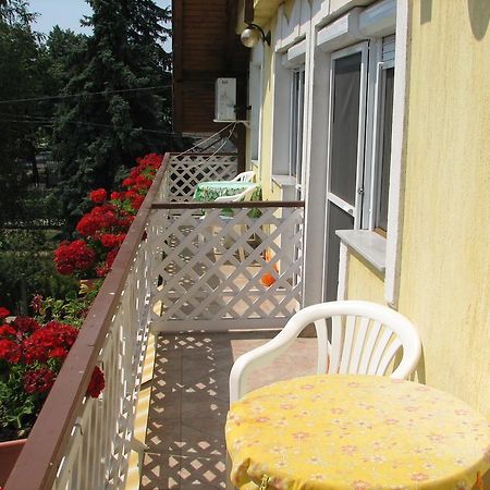 Ferienwohnung Olga Apartmanhaz Hajdúszoboszló Exterior foto